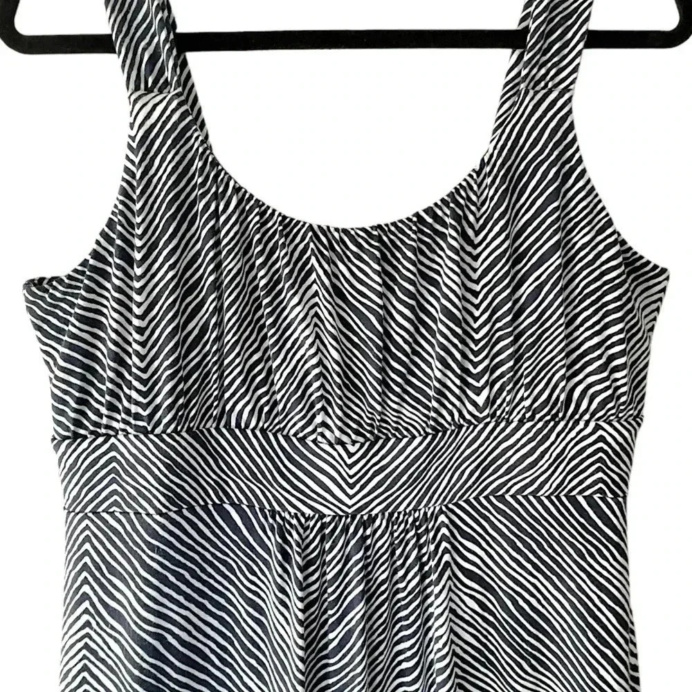 ANN TAYLOR NWOT SLEEVELESS ZEBRA PRINT DRESS | SIZE: LARGE - Picture 2 of 9
